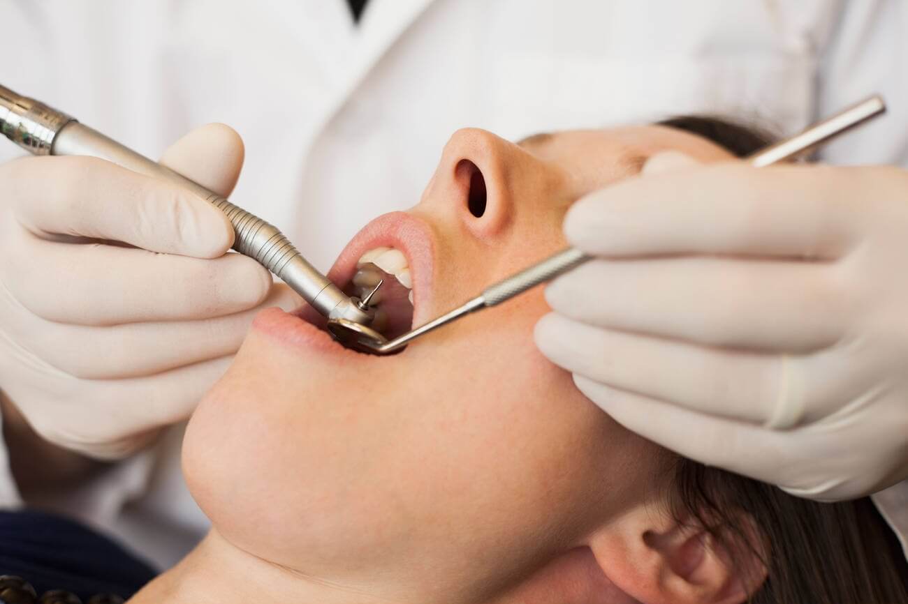 Dentist