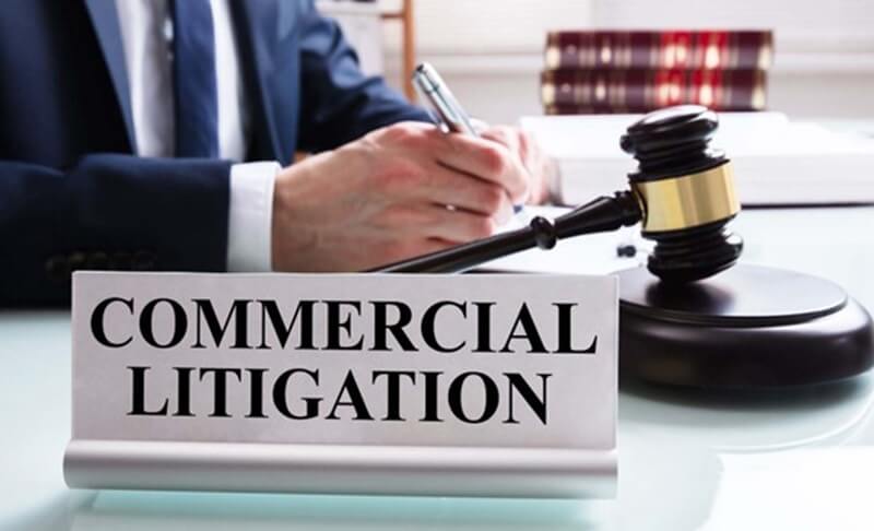 commercial litigation lawyer 